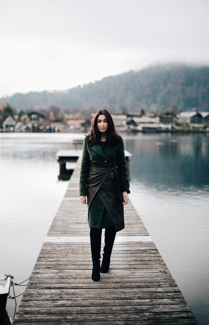 blauer usa - tegernsee - idyllicmoments - woolcoat - militarychic - laceupoverknees - ootd - thecliquesuite - tannengrün - longcoat - lederrock - ted & muffy - seeblick